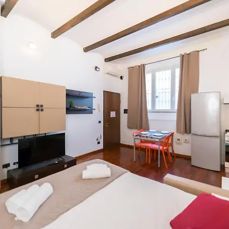 Appartement Loft - Porta Venezia - M3 Repubblica Milan