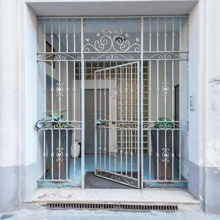 Loft - Porta Venezia - M3 Repubblica Milan