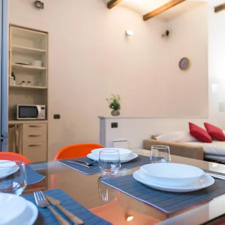 Loft - Porta Venezia - M3 Repubblica Appartement Milan